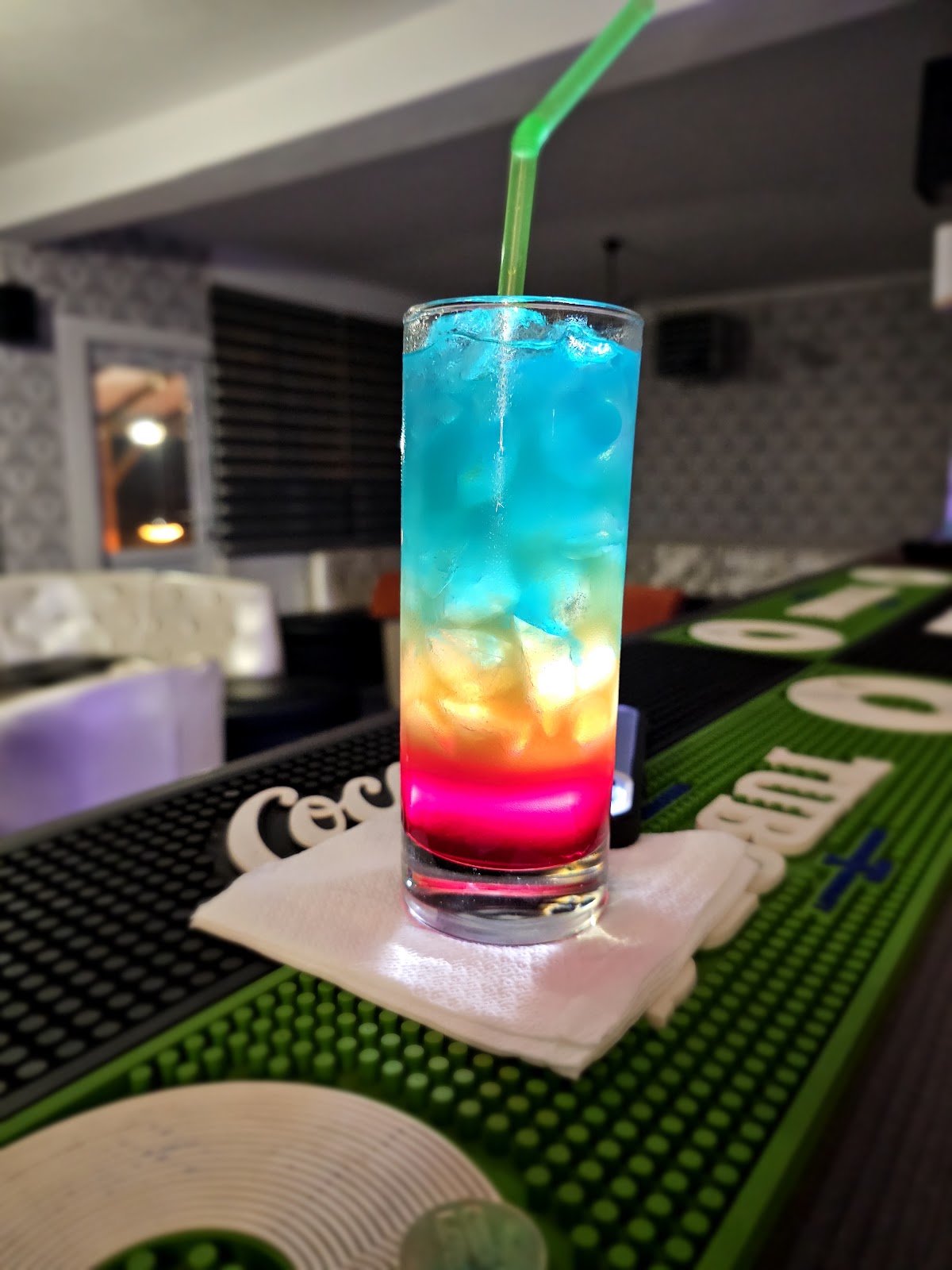 Royal Bar Parscov - foto 5