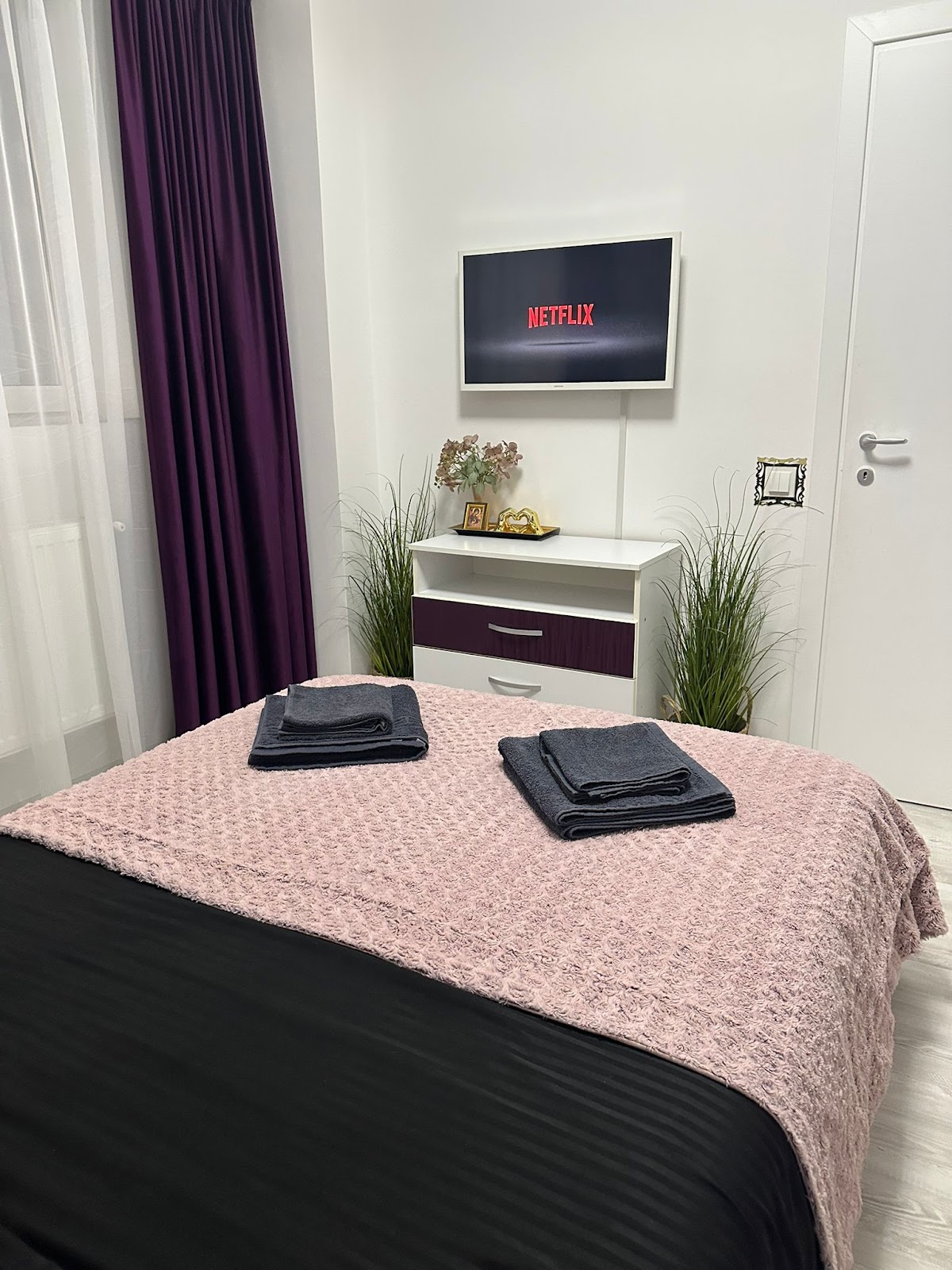 Royal Mirage – Cazare Militari Residence Chiajna