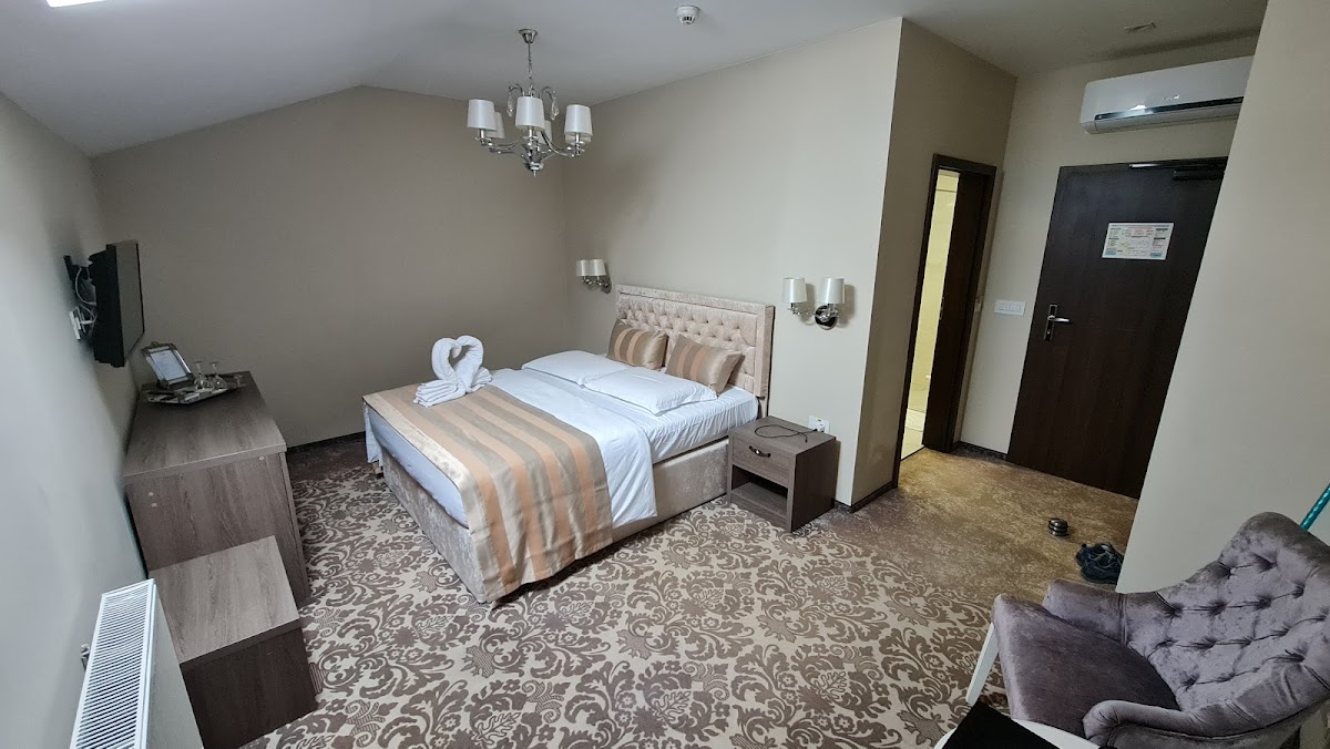 Royal Rooms by Jadore