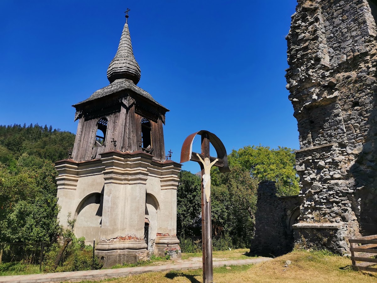 Ruinele Cetății Rodnei - foto 4