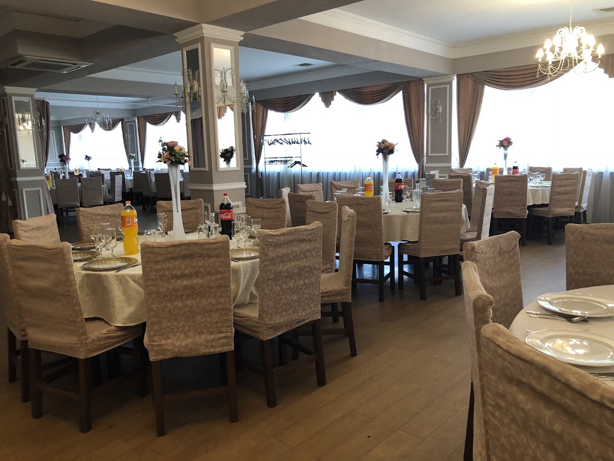 Salon Georgia - foto 3