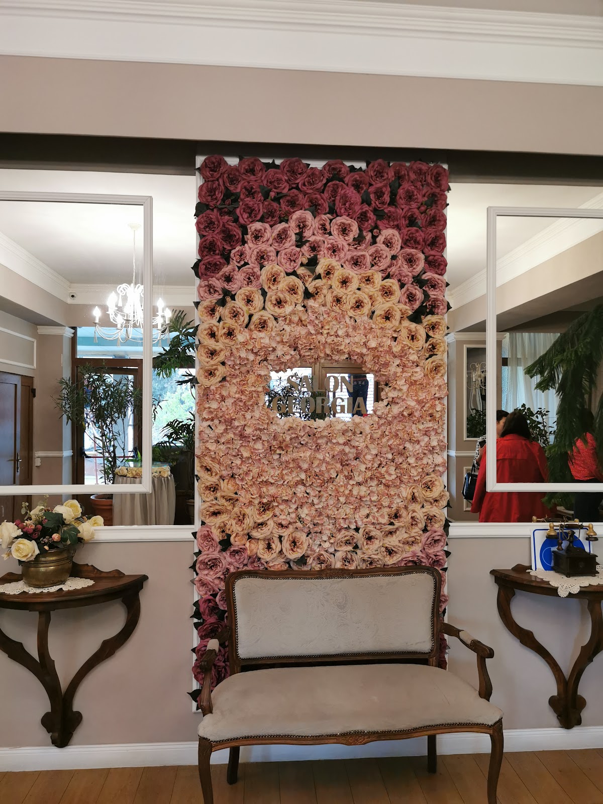 Salon Georgia - foto 4