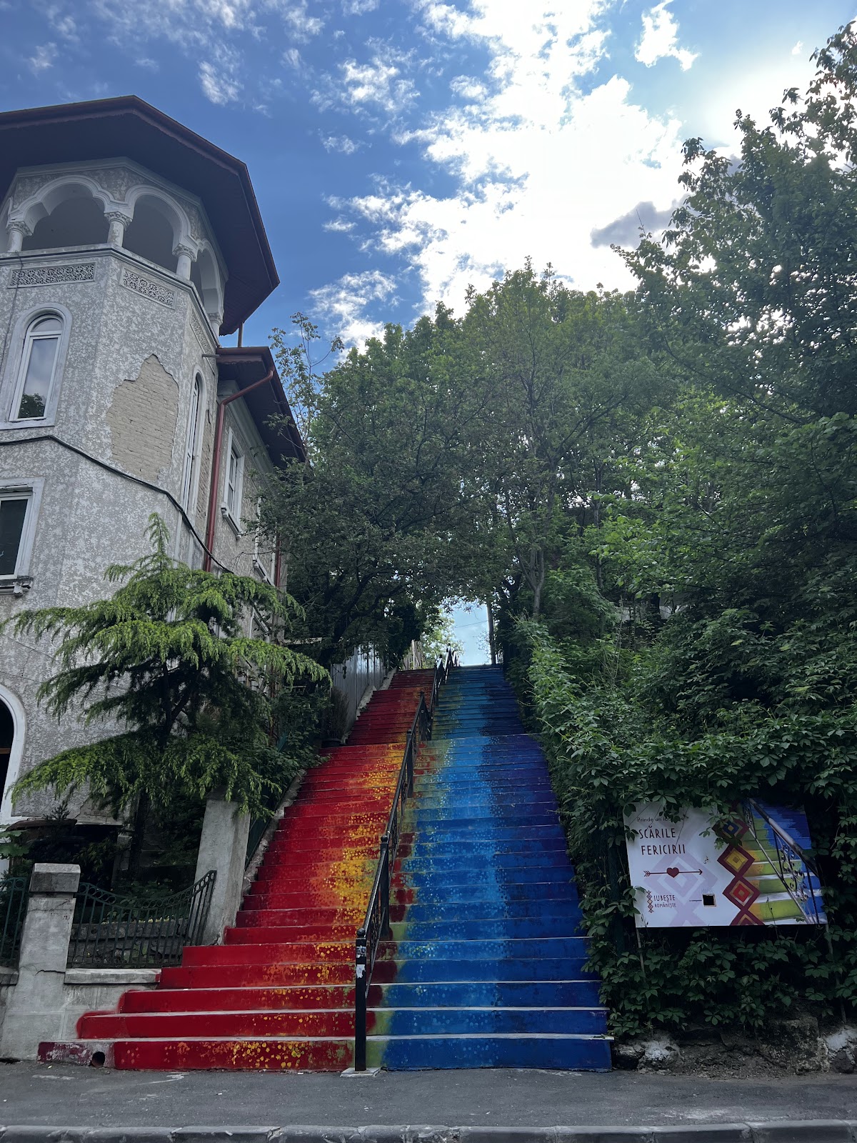 Stairs of Happiness - foto 2