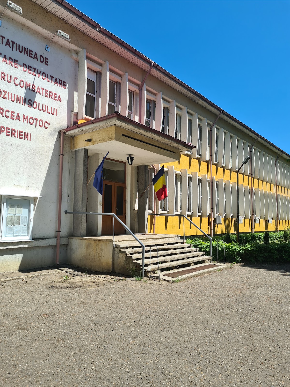 SCDCES Mircea Motoc PERIENI - foto 2
