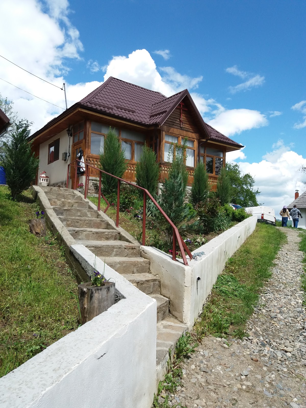 Schitul Brădetu - foto 2