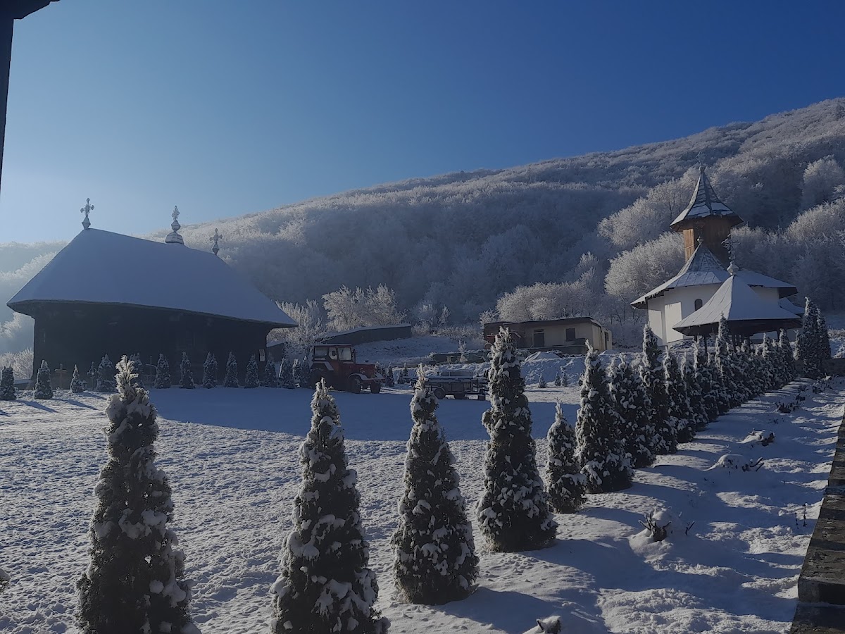 Schitul Draga, a Muntele Cozla-n - foto 4