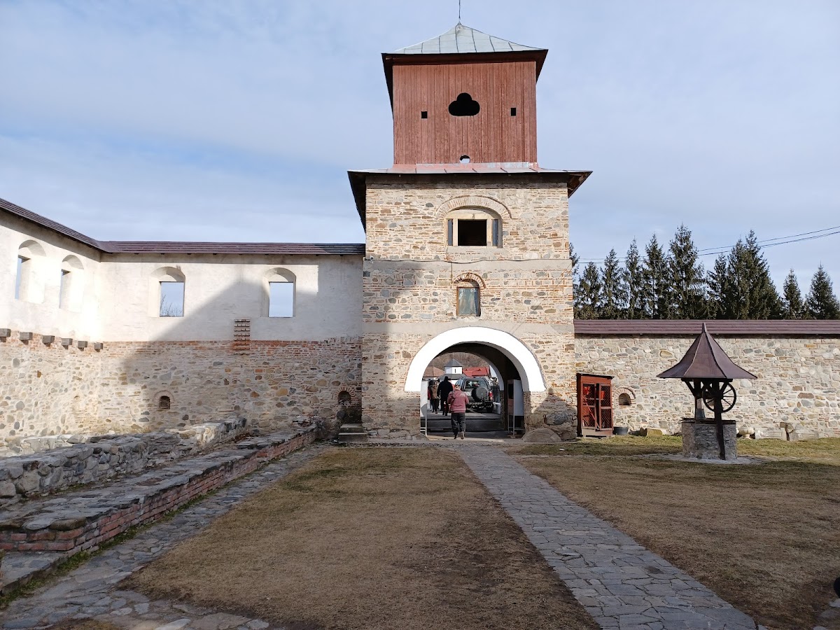 Schitul Fedeleşoiu - foto 3