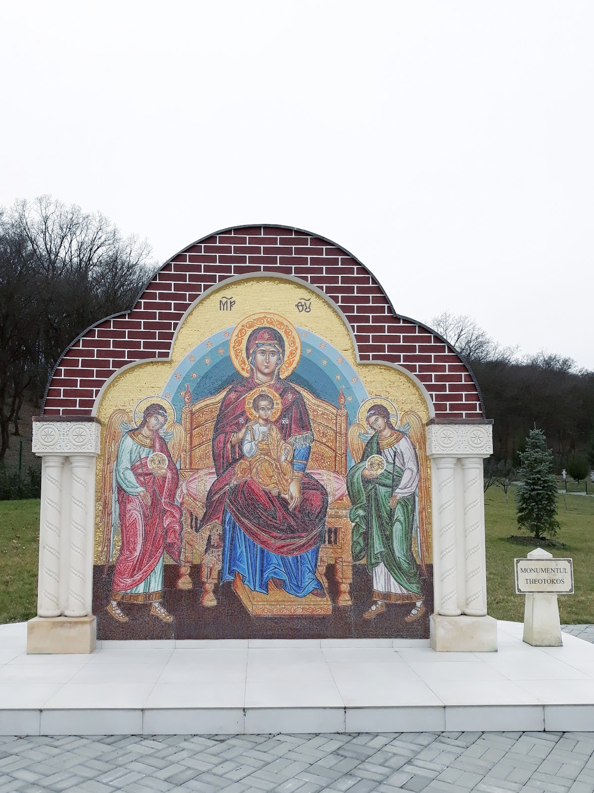Schitul Hristos-Pantocrator - foto 3
