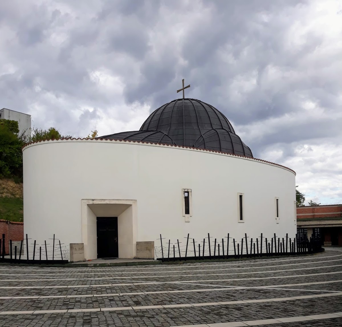 Schitul Înălțarea Sfintei Cruci-Aiud - foto 1