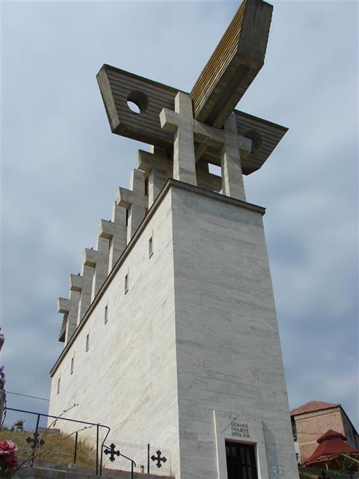 Schitul Înălțarea Sfintei Cruci-Aiud - foto 4