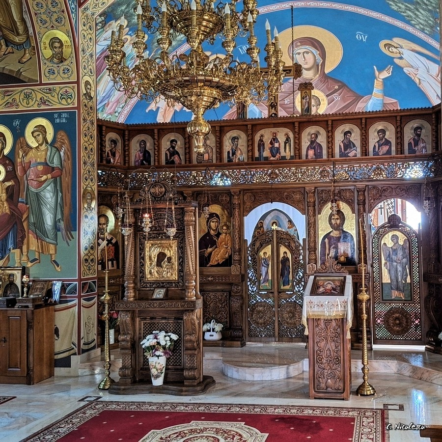 Monastère de la Nativité de la Mère de Dieu Marginea - foto 2