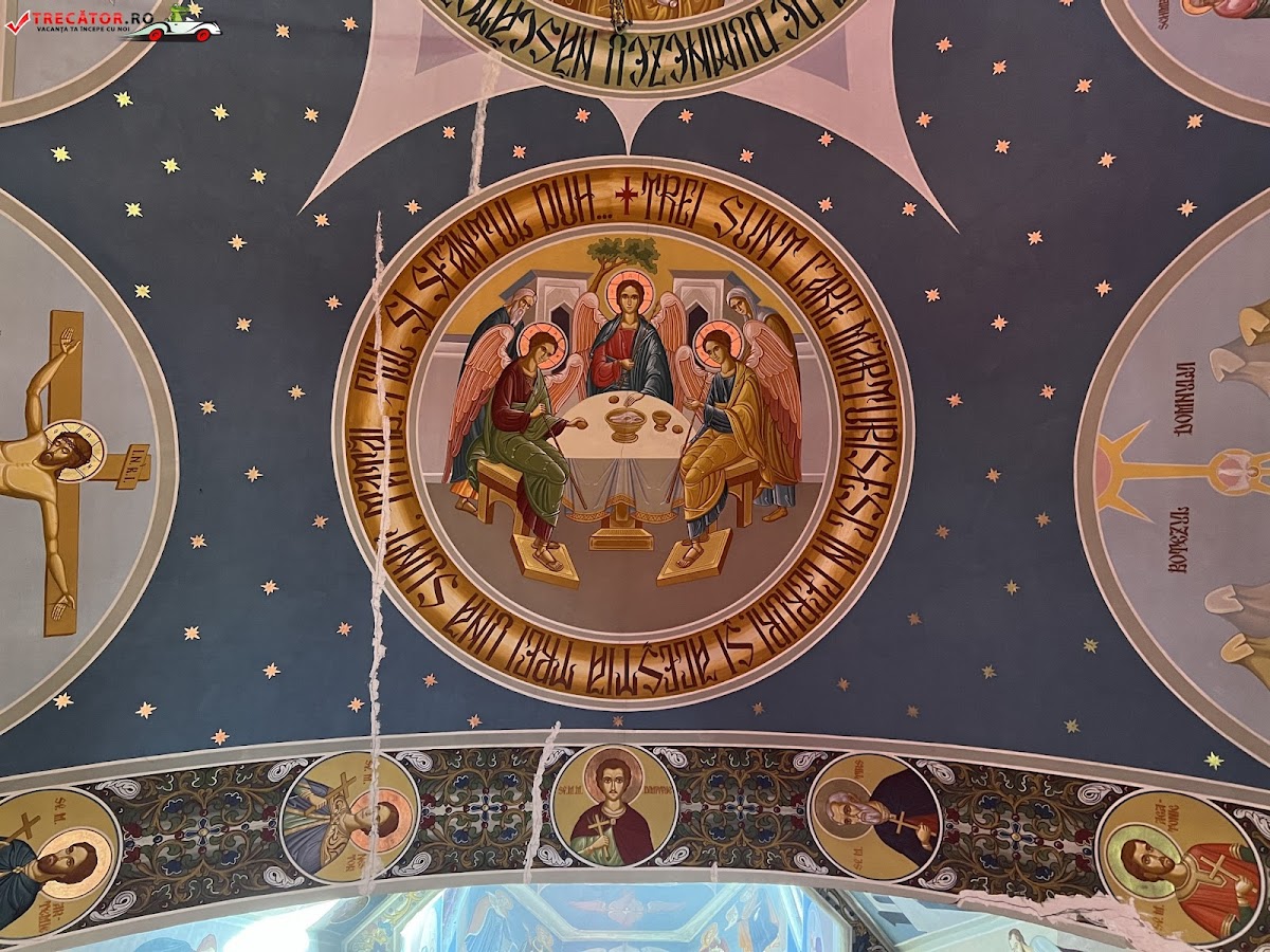 Schitul Oituz - foto 5