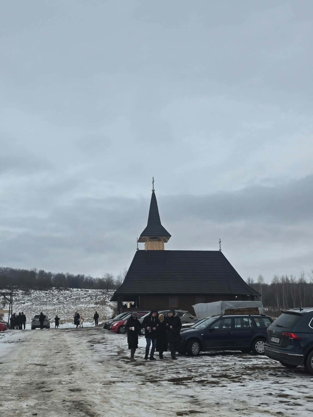 Schitul Sf. Lavrentie - Laura, Vicovu de Sus - foto 2