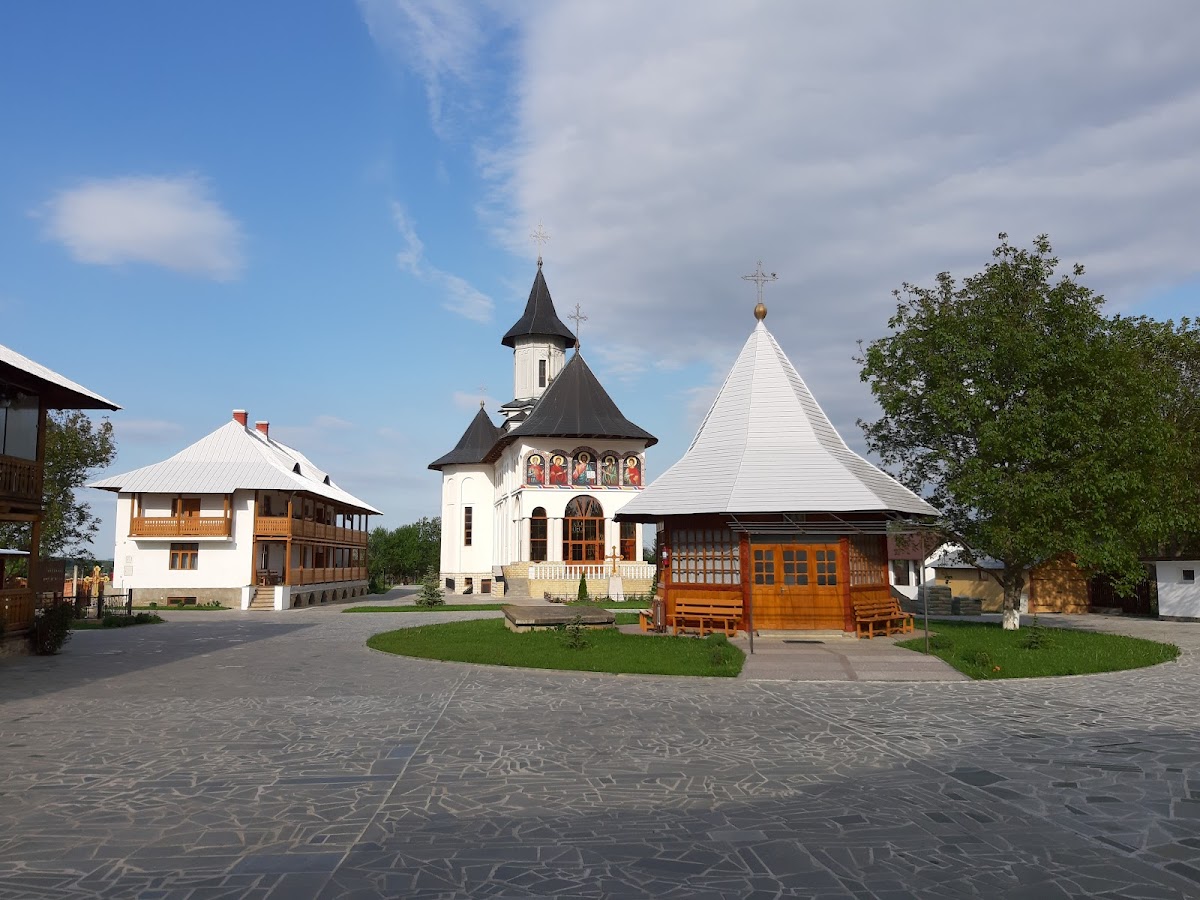 Schitul Sfântul Mina - foto 3