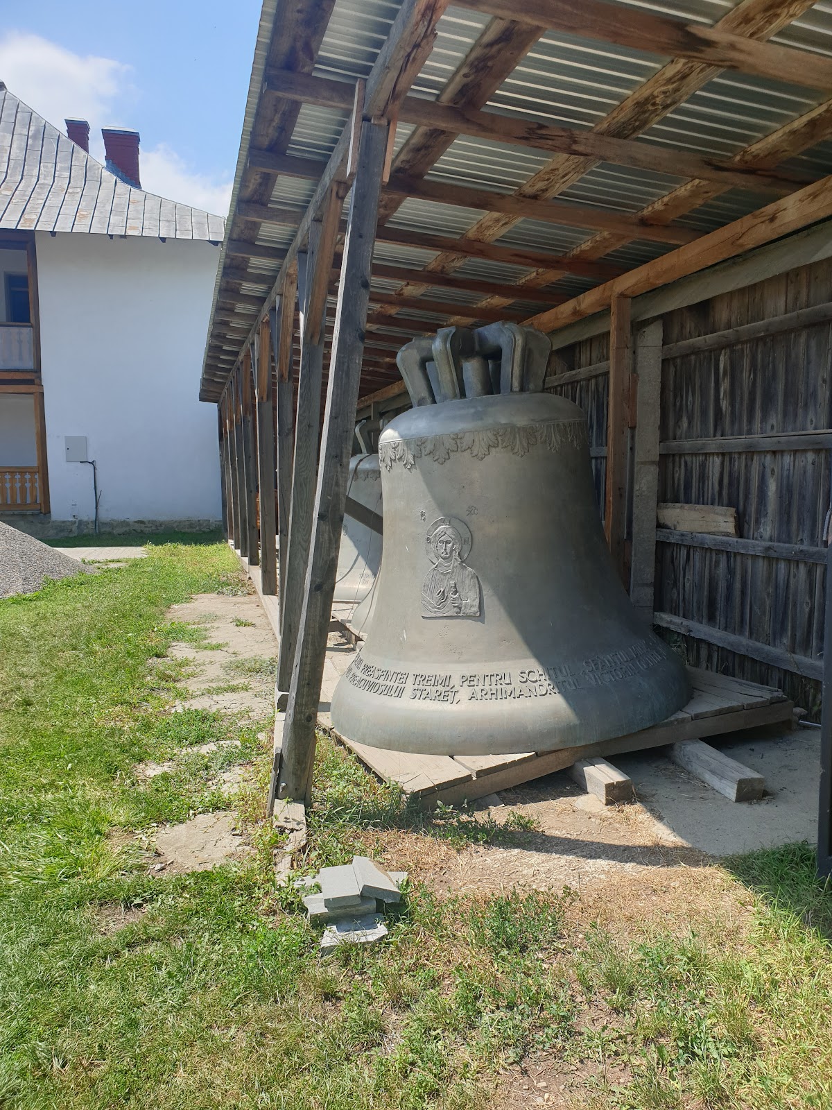 Schitul Sfântul Mina - foto 5