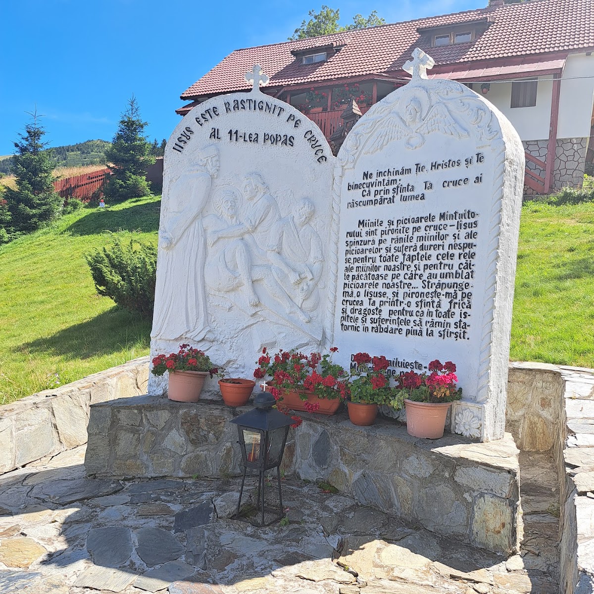 Schitul Straja - foto 4