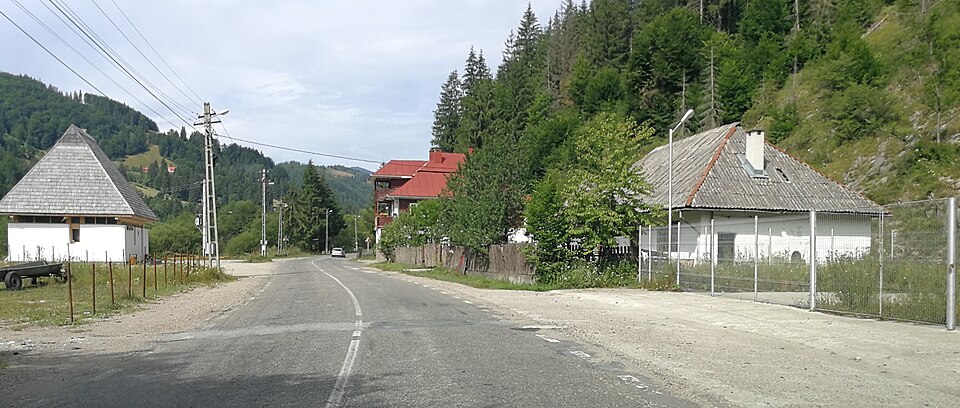 Scoala veche Izvoarele (Gârda de Sus), Izvoarele (Gârda de Sus)