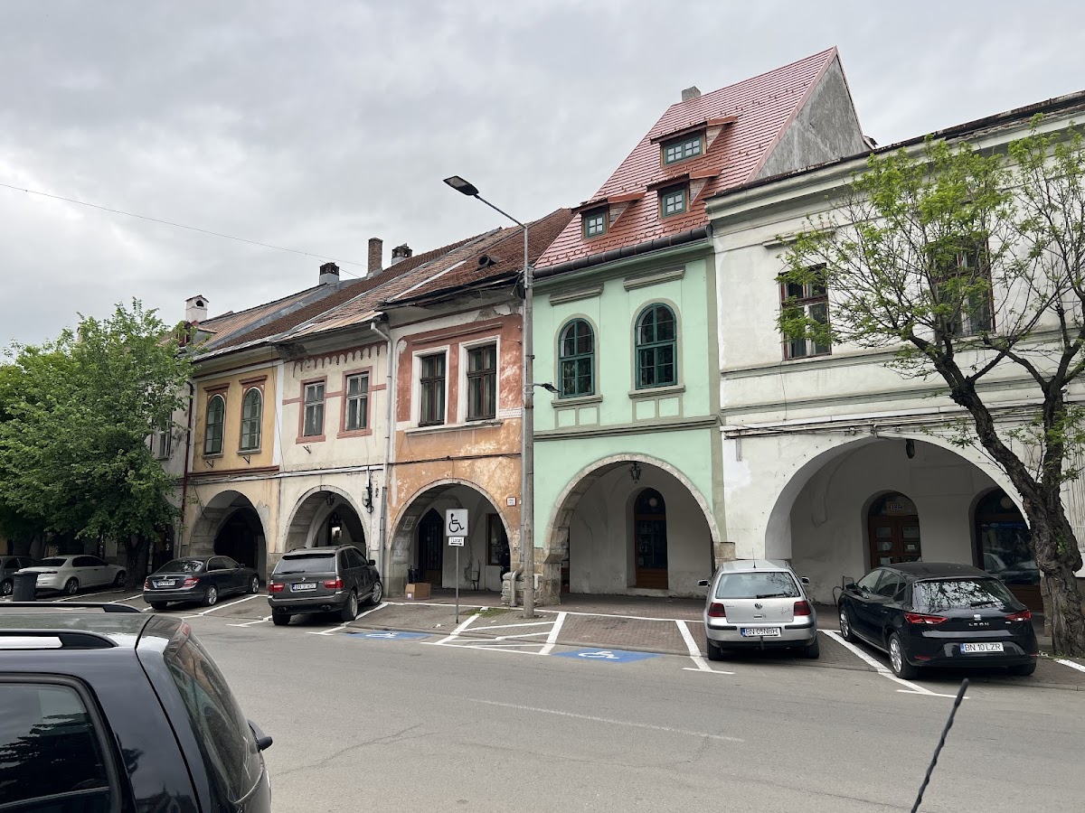 Șirul Sugălete - foto 2