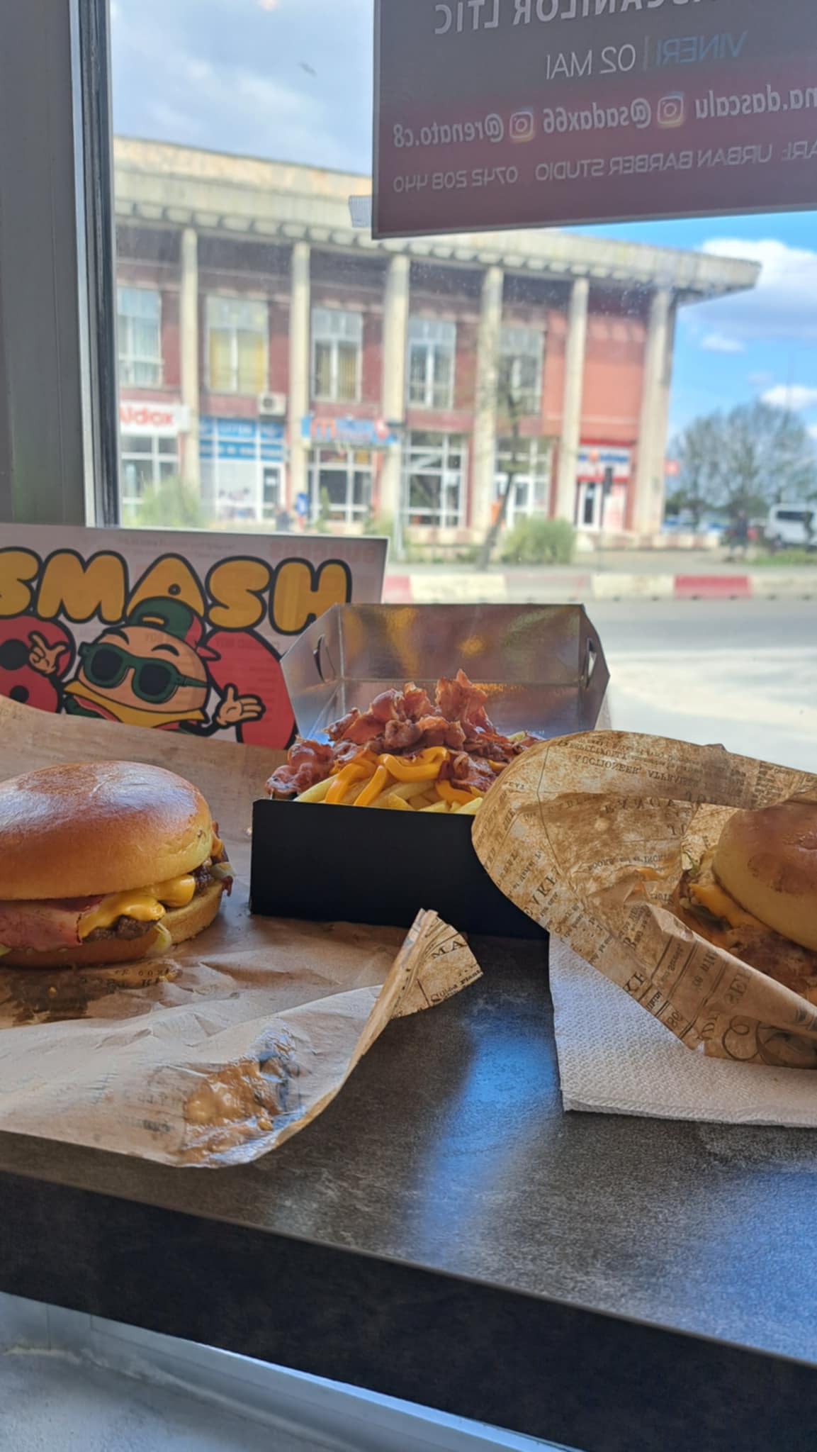 Smash Boy Tulcea - Burgers - foto 5