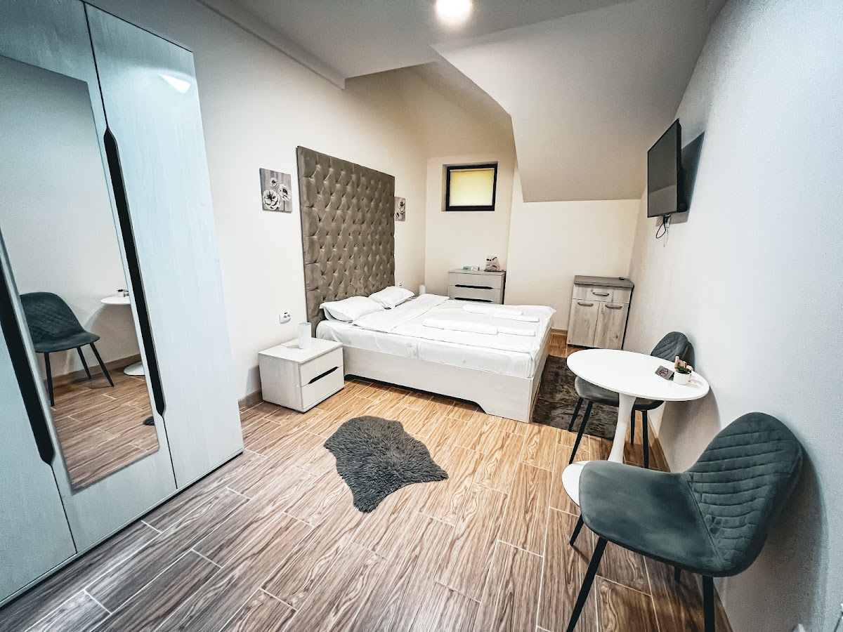 Splendor Boutique Pitesti, Piteşti