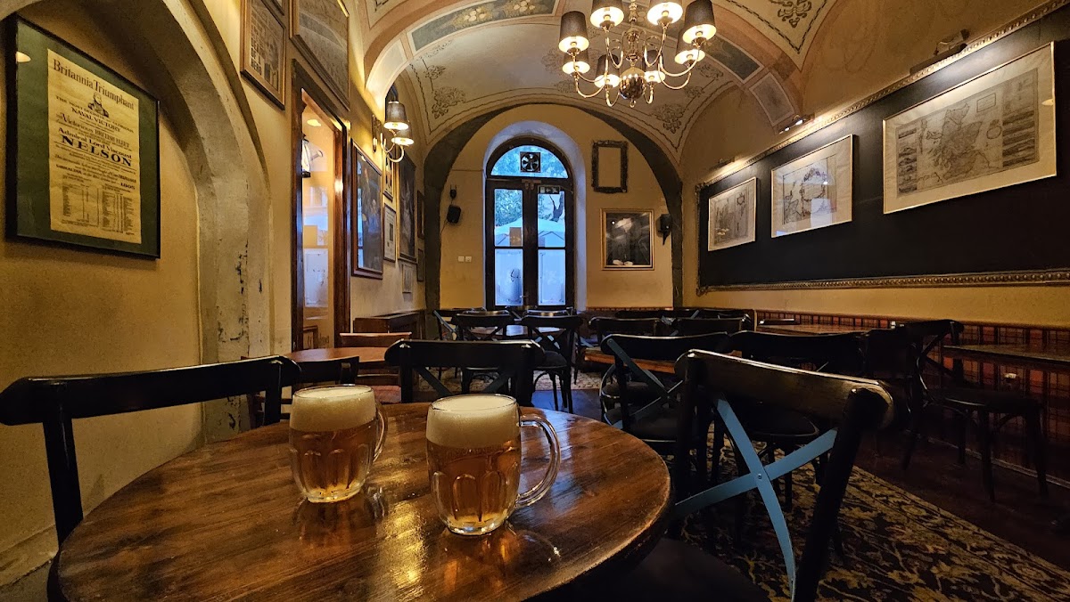 St. Andrew's Scottish Pub - foto 3