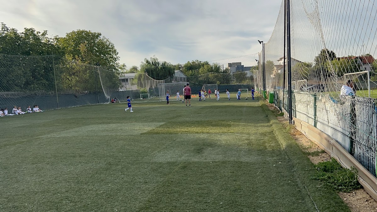 Voluntari Stadion - foto 4