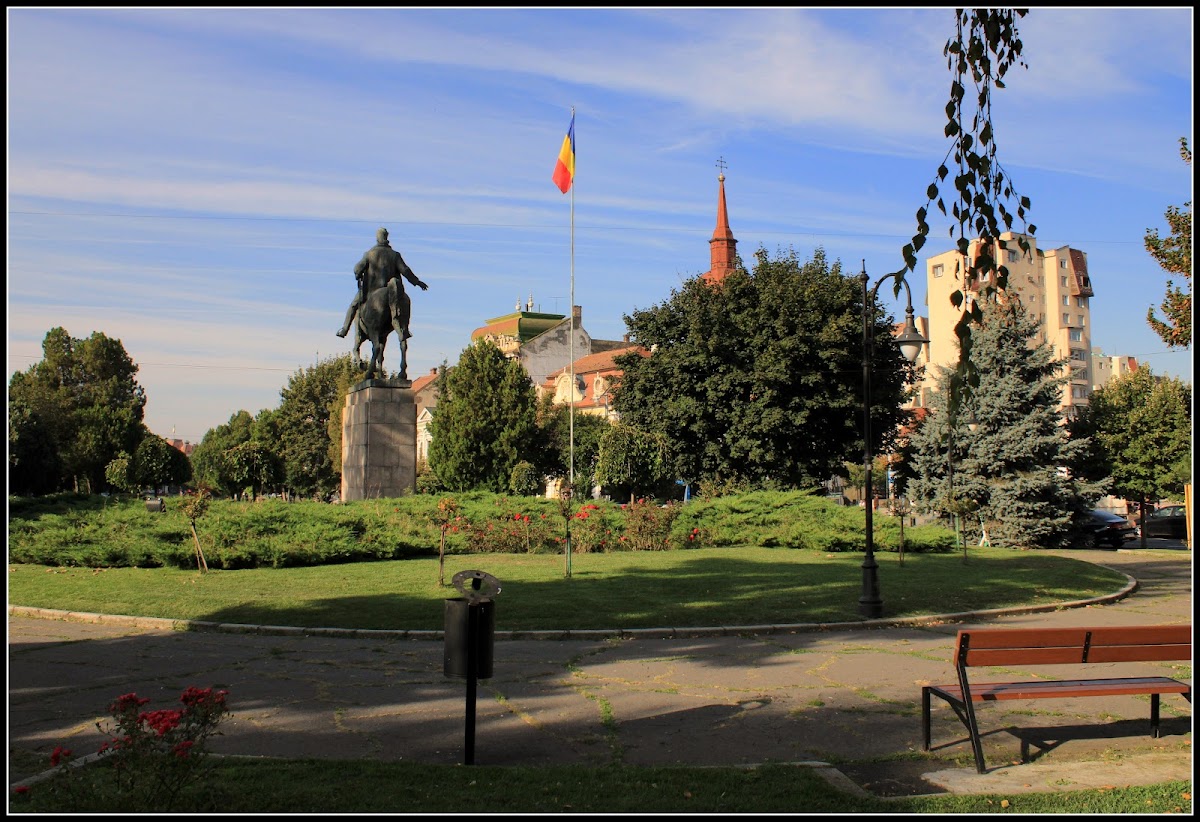 Statuia lui Avram Iancu - foto 5