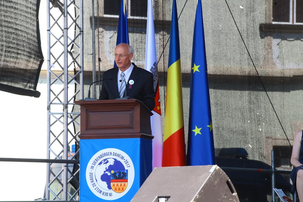 Statue von Gheorghe Lazăr - foto 5