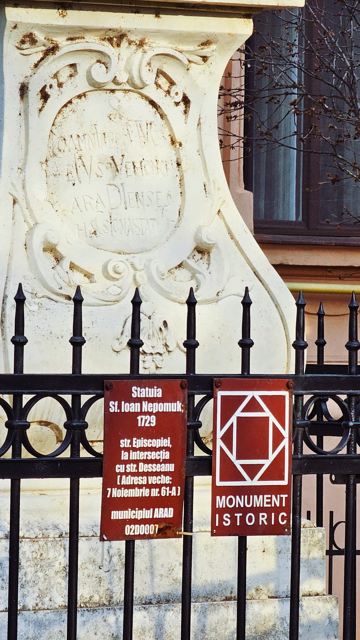 Statue de Saint Jean Népomucène - foto 5