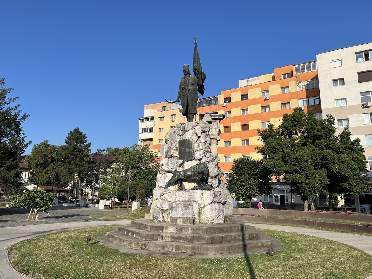 Statuia Tudor Vladimirescu