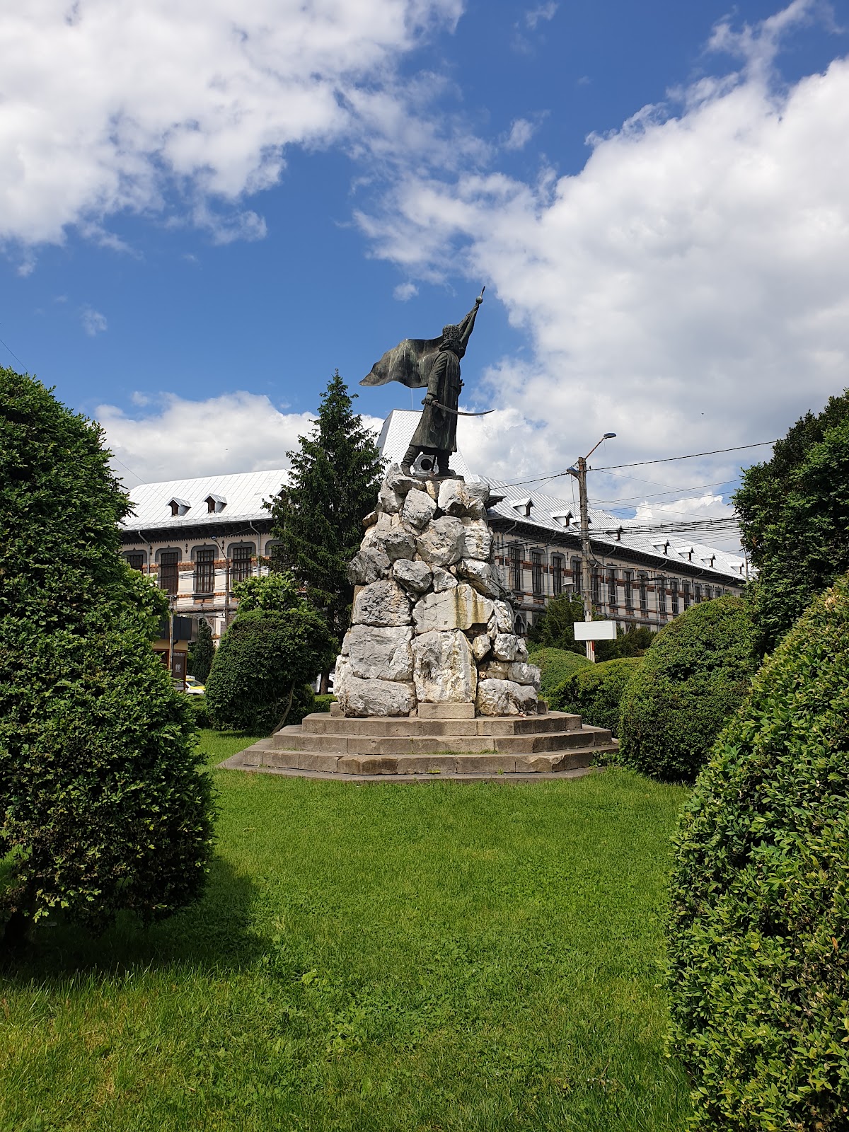 Statuia Tudor Vladimirescu - foto 5