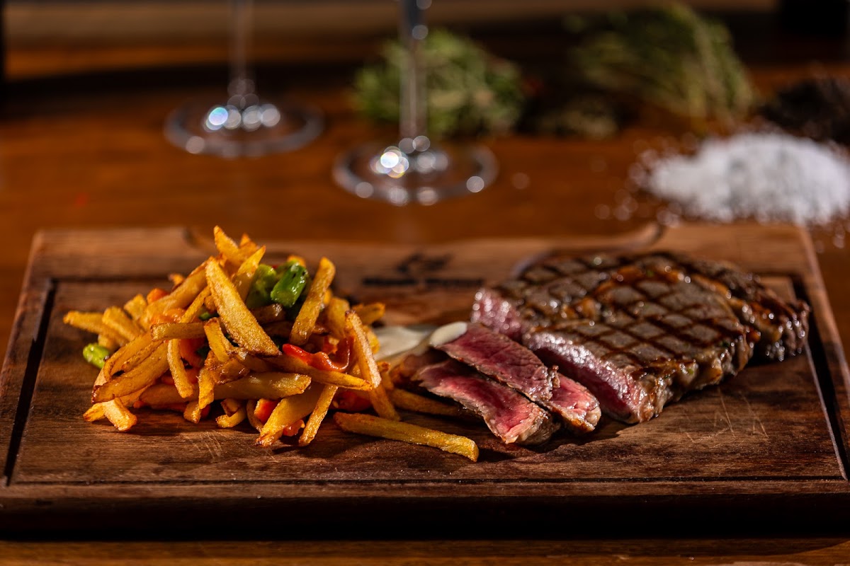 Steak House by Ivascu - foto 3