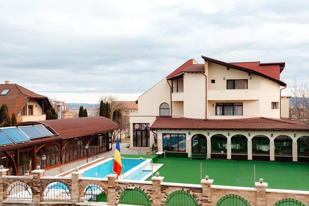 Steaua Nordului, Alba Iulia