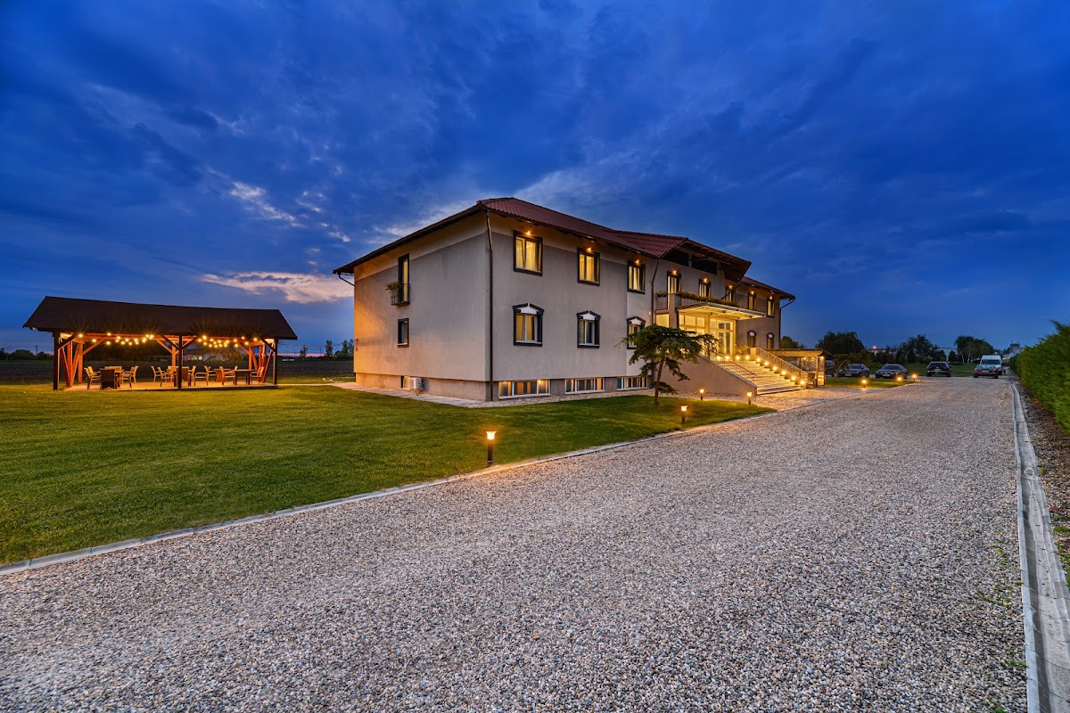 Stejarii Resort - foto 1