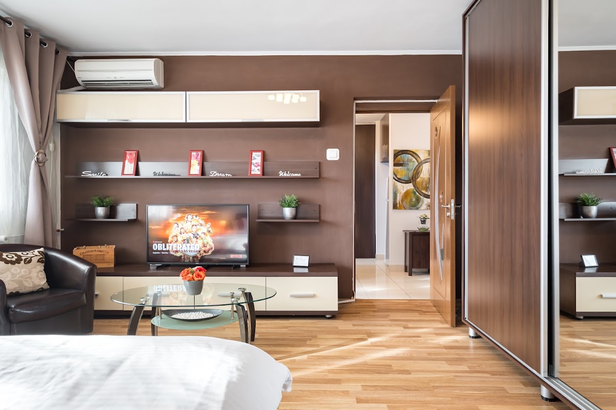 Studio 37 by MRG Apartments - Szállás Titanban