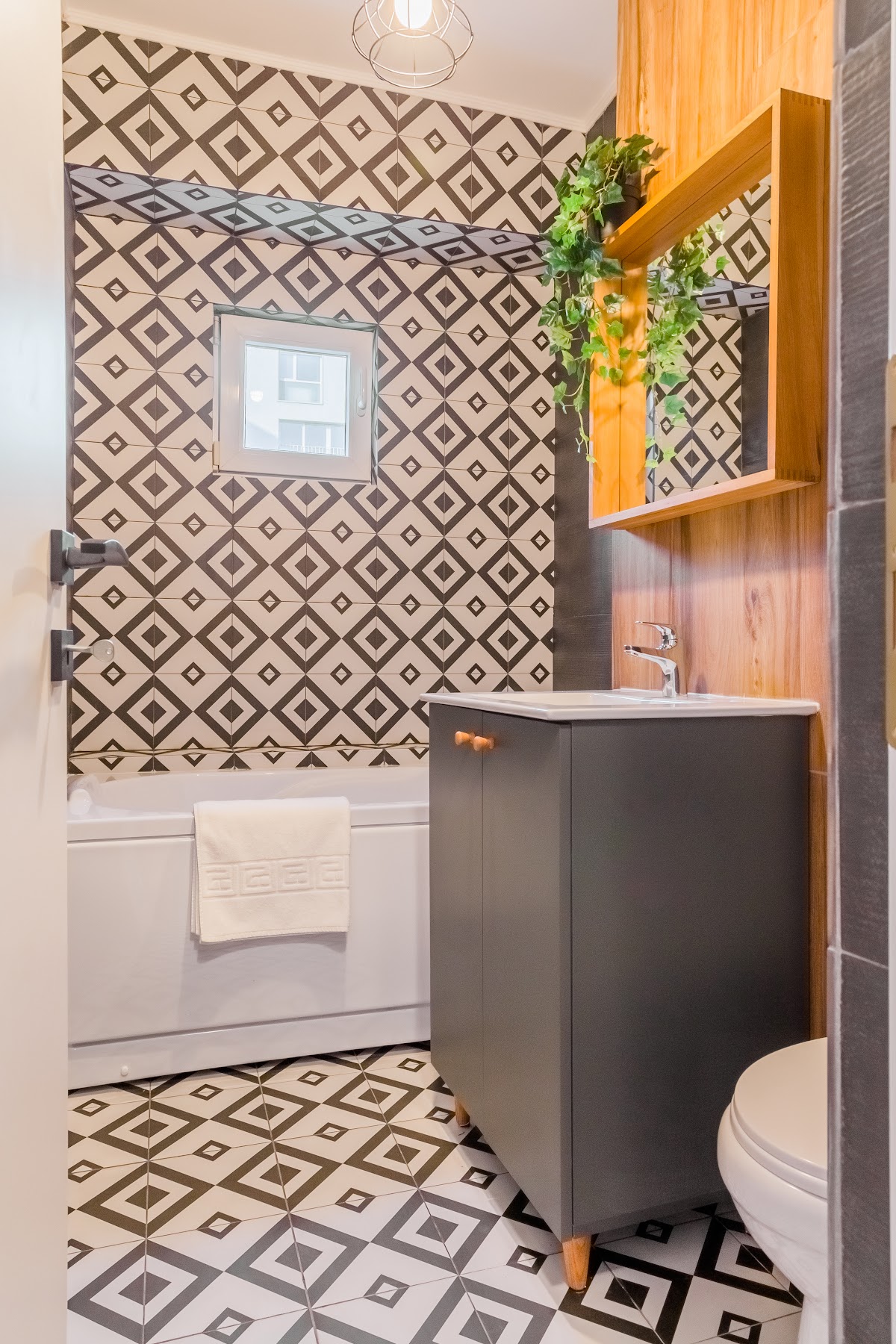 Studio 54 by MRG Apartments - Hotel Accommodation Timpuri Noi