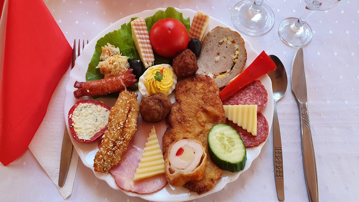 Szilágyi Étterem Gelence