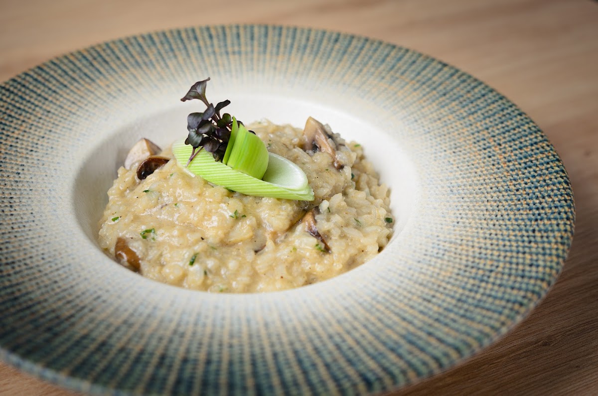 Table of Charles - foto 4