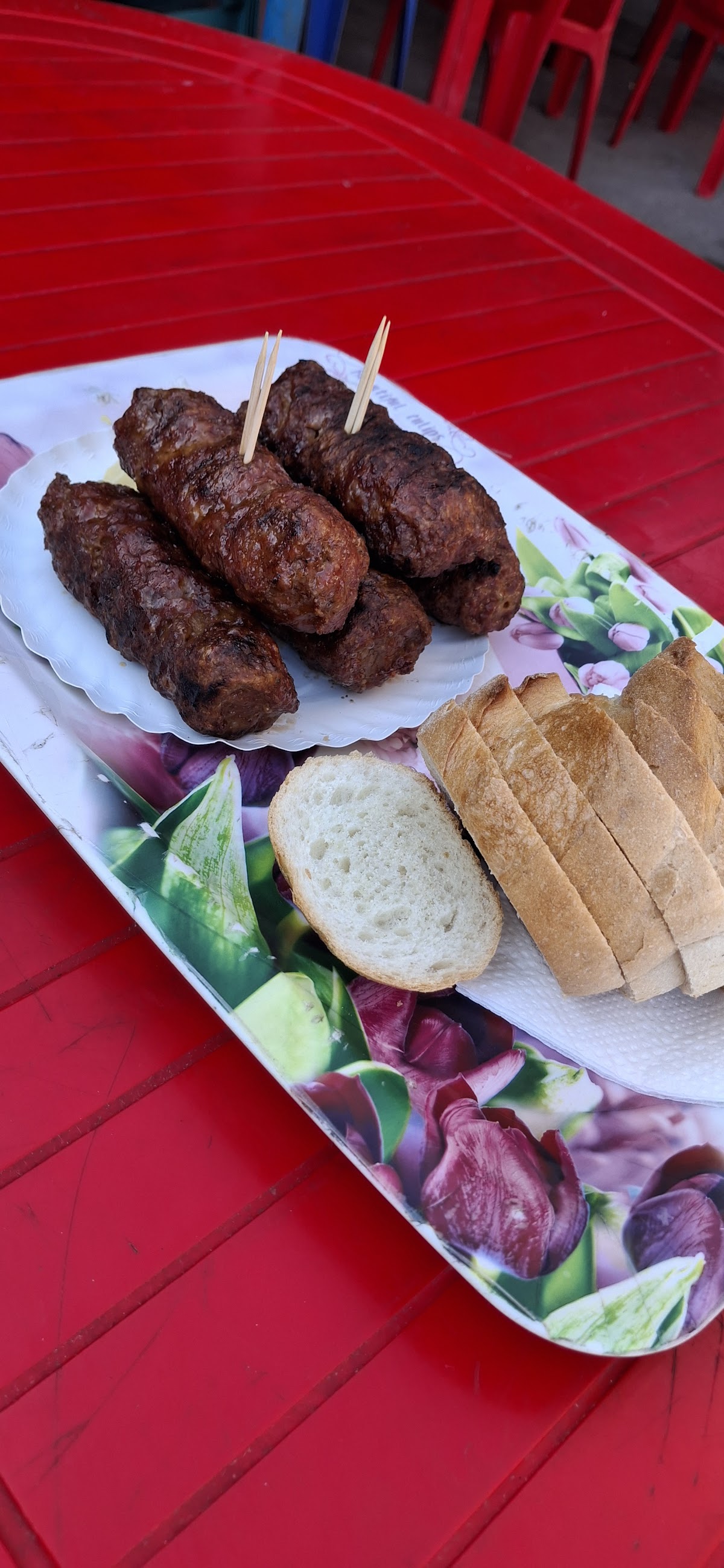 Târgul Săptămânal - foto 3