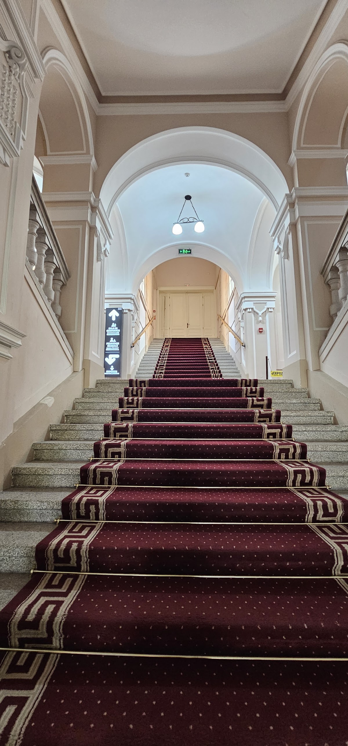 Musée Tarii Crisurilor - foto 3