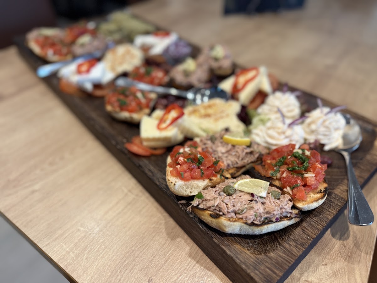 Tatu Bar&Grill - foto 3