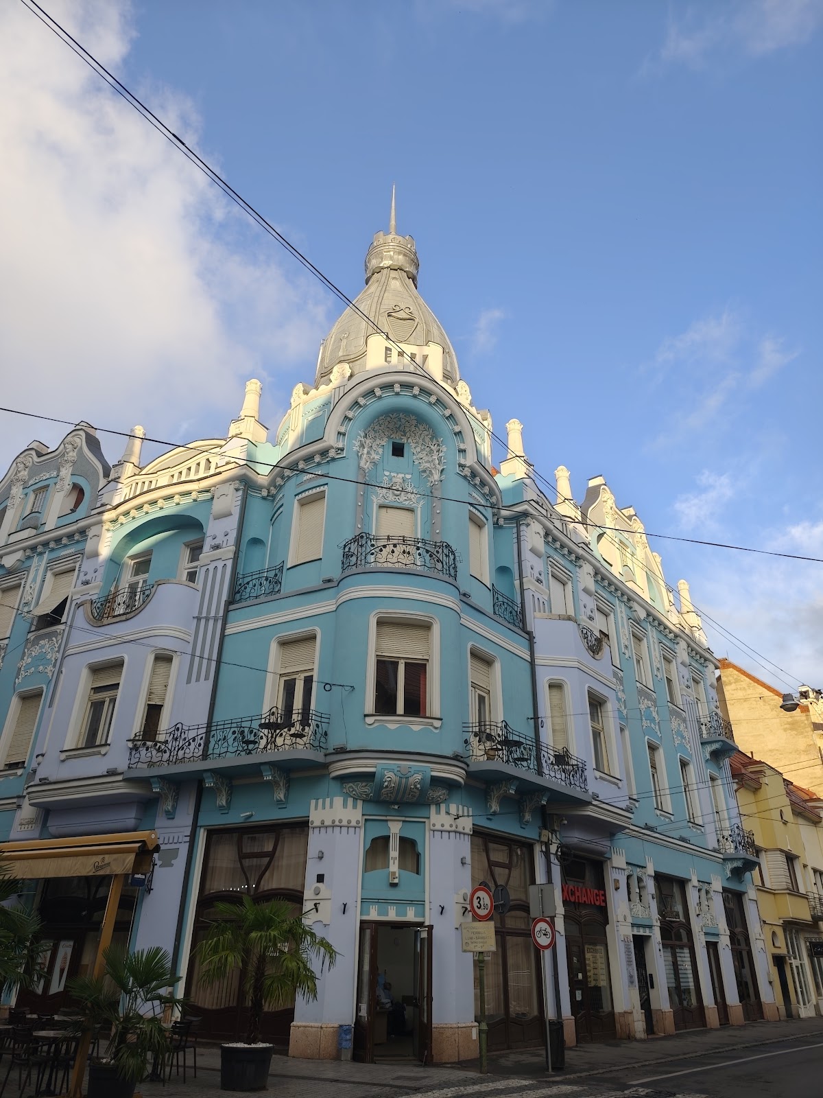 Taverna Oradea Family Bar - foto 4