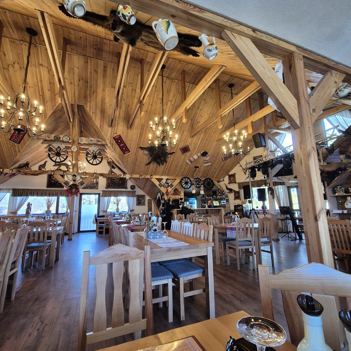 罗马尼亚酒馆 - foto 1