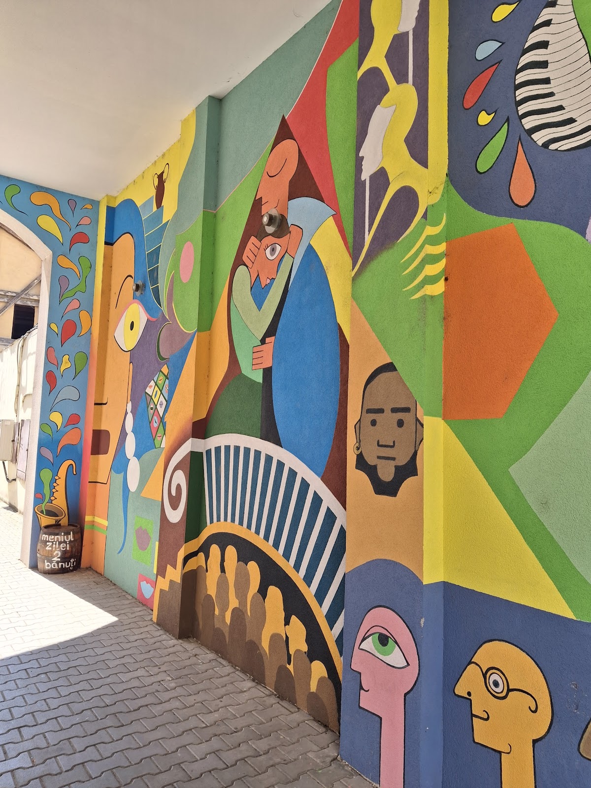 Teatrul de Artă Deva - foto 5