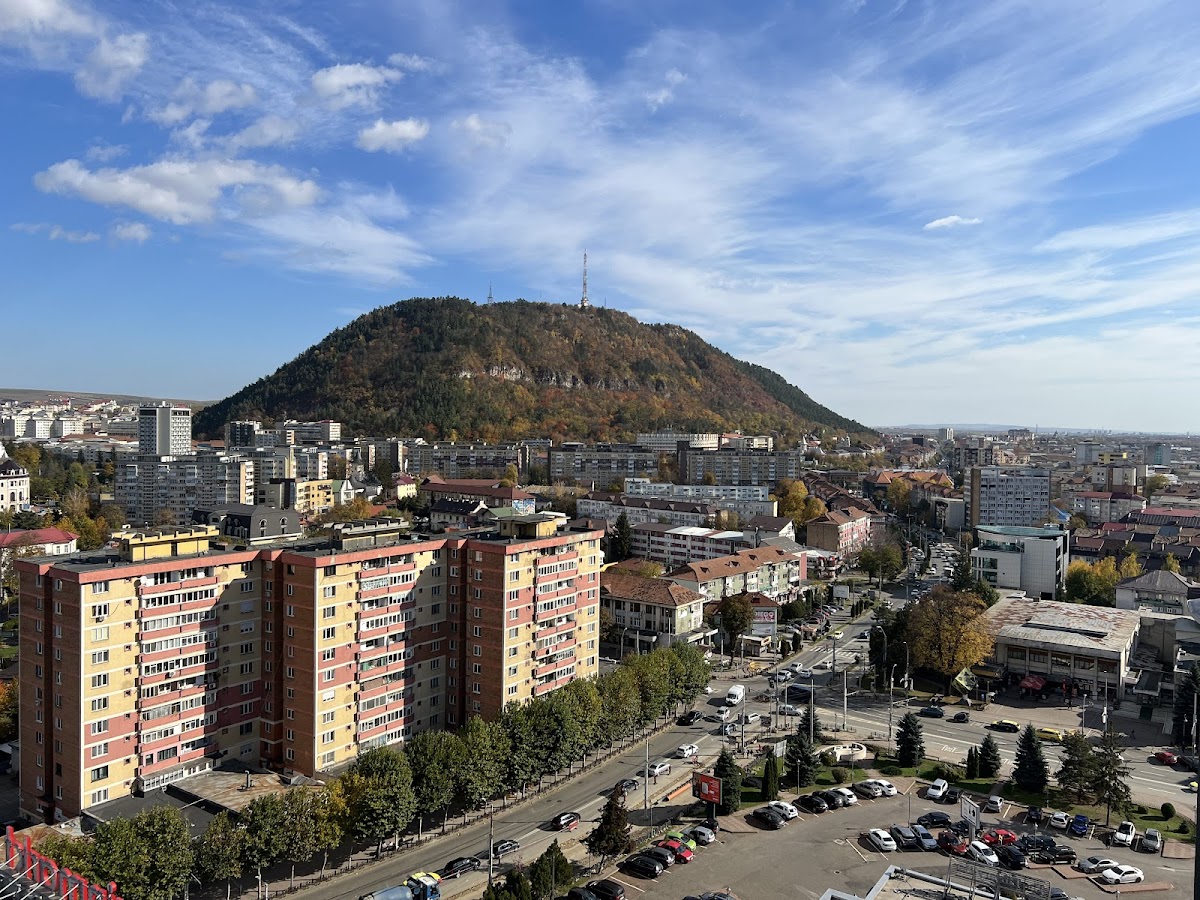 Telegondolă - stație plecare - Piatra-Neamț - foto 4