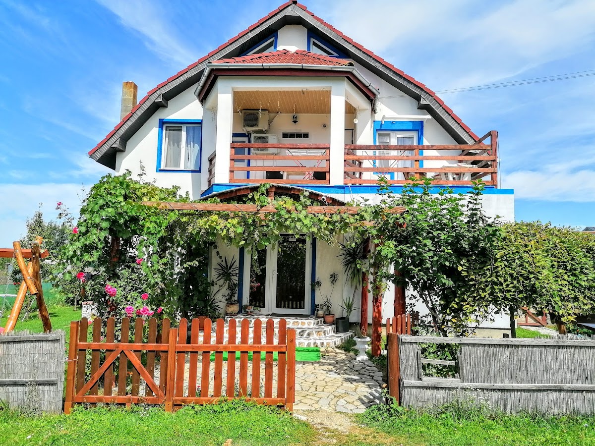 Teo Guest Rooms
