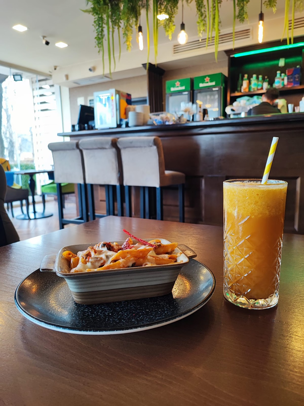 The Couch Bistro Pub - foto 5