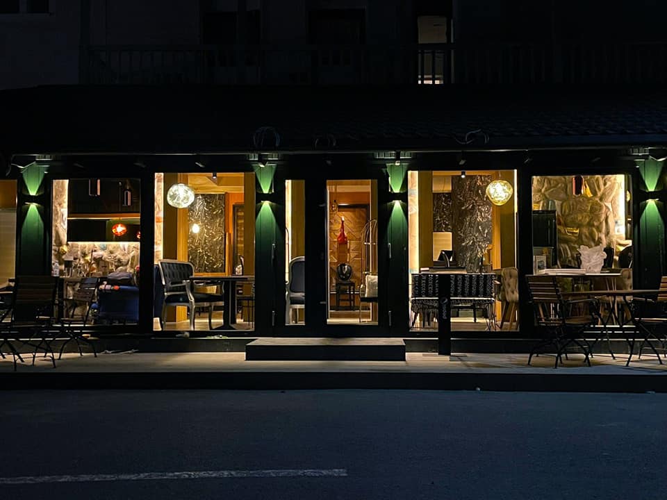 The Gate Chic Bistro - foto 1