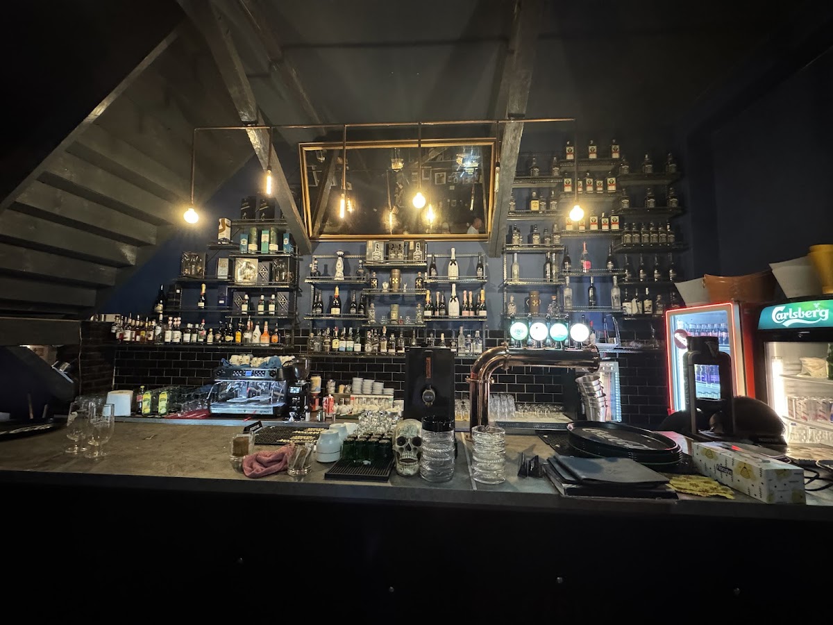 The Pub Grill House - foto 2