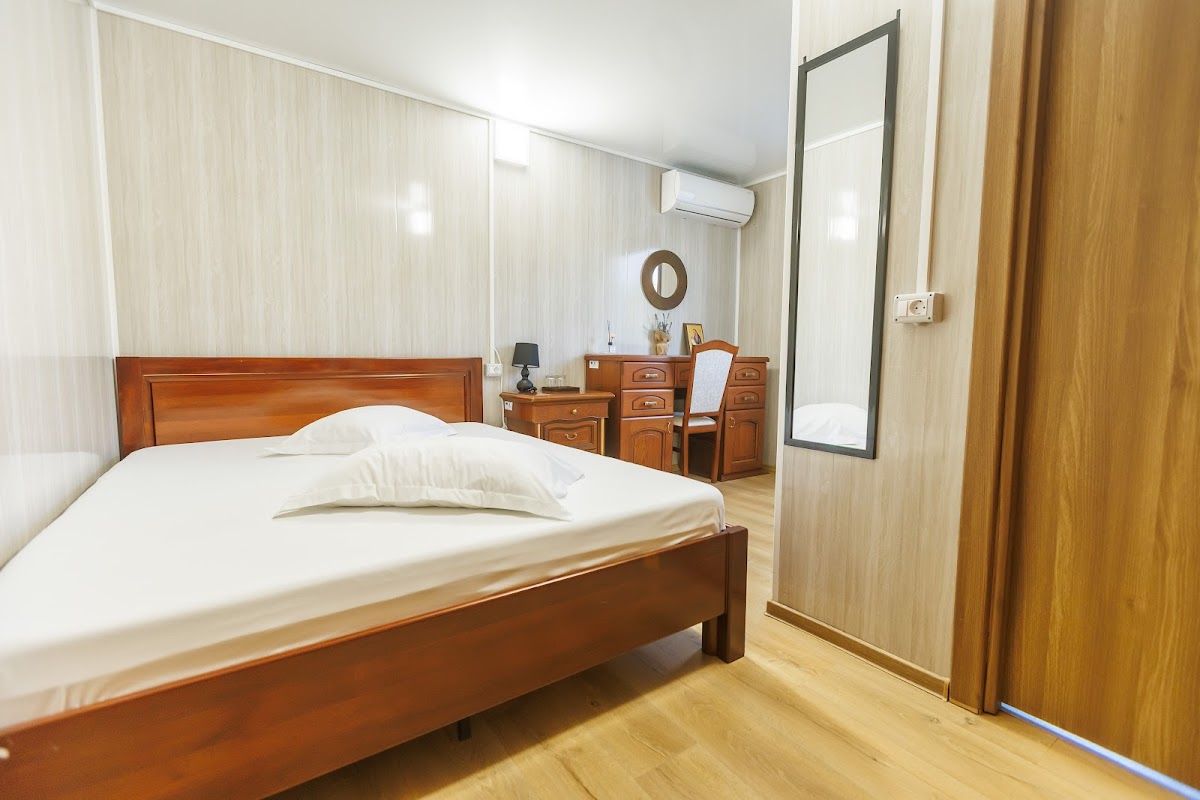 Tiena Floating Hotel - foto 2